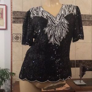 ❌ SOLD❌ Sequin top, very Liza Minnelli